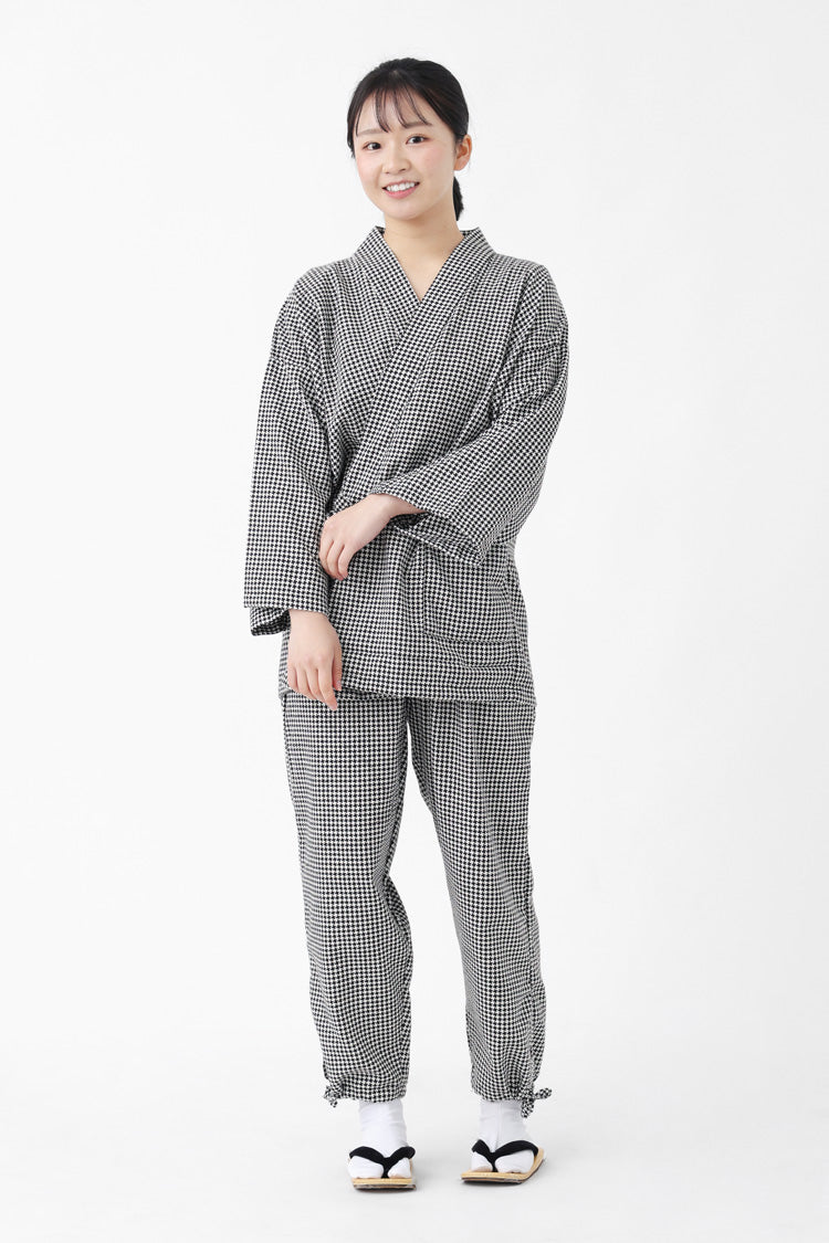 ほぼ新品】 レディース 作務衣 麻 リネン つくるパジャマ ラミー 岩本