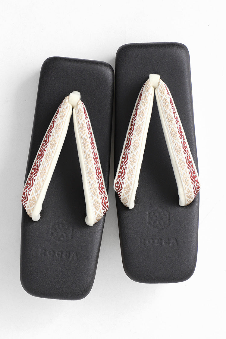 博多織 草履 高級 日本製 着物 帯地の草履 正絹  レディース 二枚芯 六花 ROCCA カジュアル S M L 【 京都 博多織り 献上柄 桜 紺 銀 黒 翡翠 女性 ぞうり 和装 鼻緒 帯地 台 帆布 滑り止め 】 博多織 草履 高級 日本製 着物 帯地の草履 正絹 レディース 二枚芯