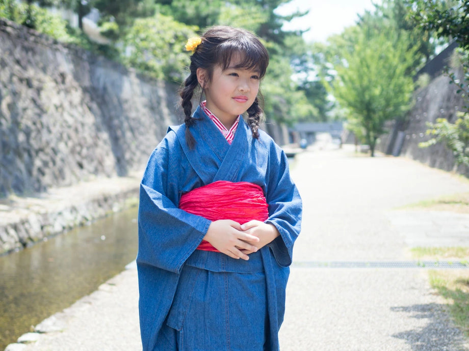 子ども用デニム着物 キッズ デニム 120cm 130cm 140cm 150cm 洗える着物 木綿着物 カジュアル 【 着物 きもの 和装 和服  子ども こども 子供 親子 綿 柔らか 普段着 おしゃれ かわいい 】 – tayu-tafu